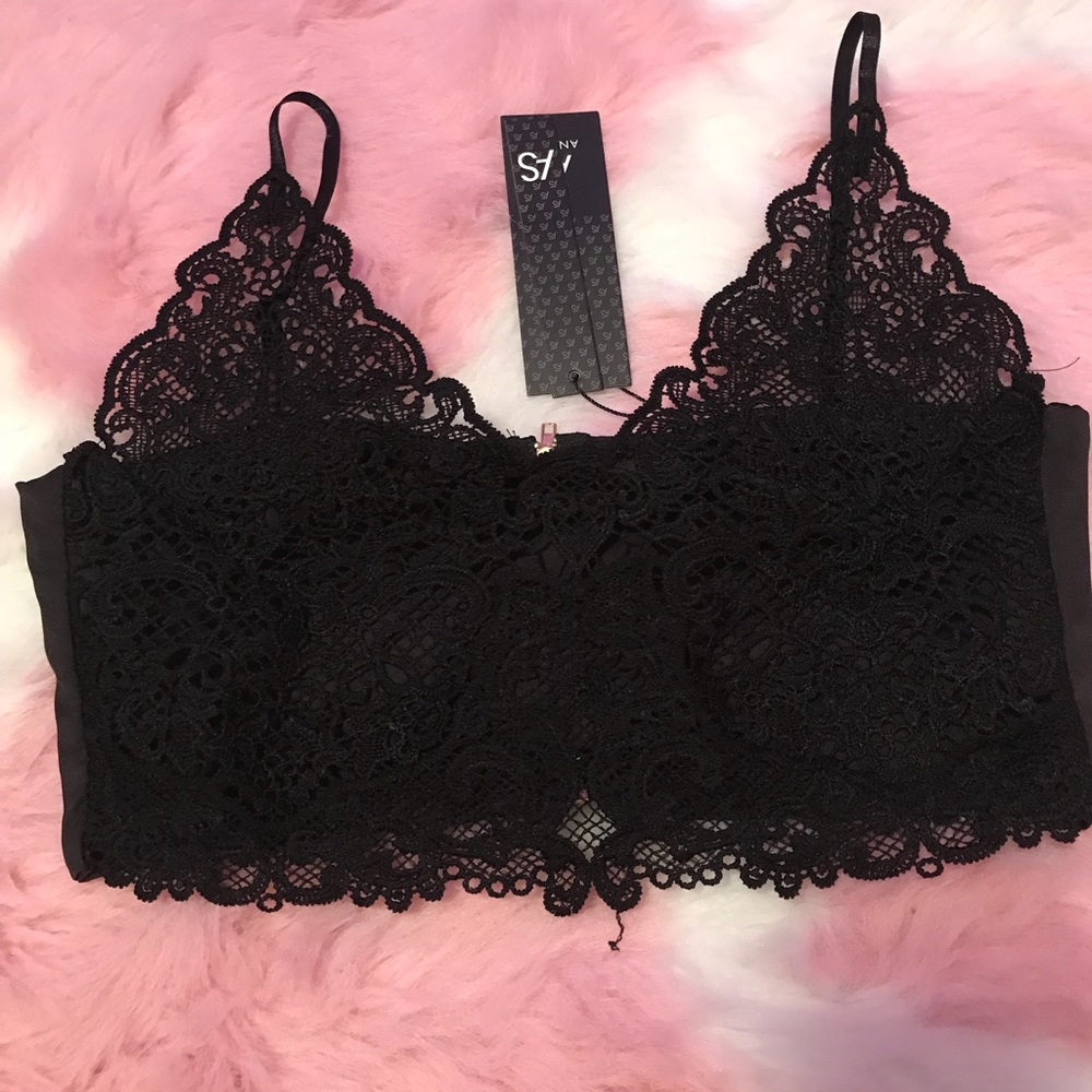 Lace crop top